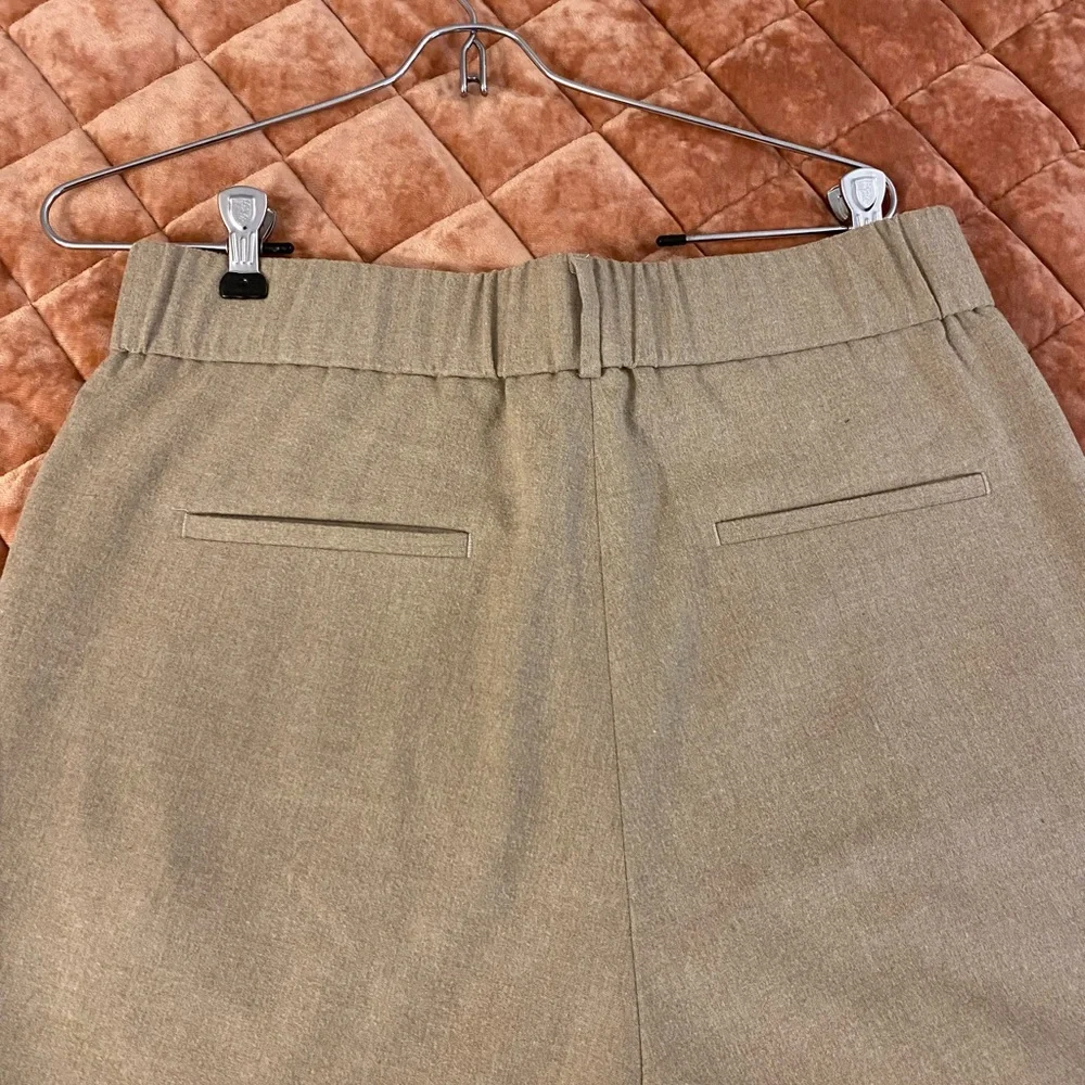PESERICO Beige High-waisted Wool Pants/Trousers with Knit Cuff Hem - Picture 9 of 15